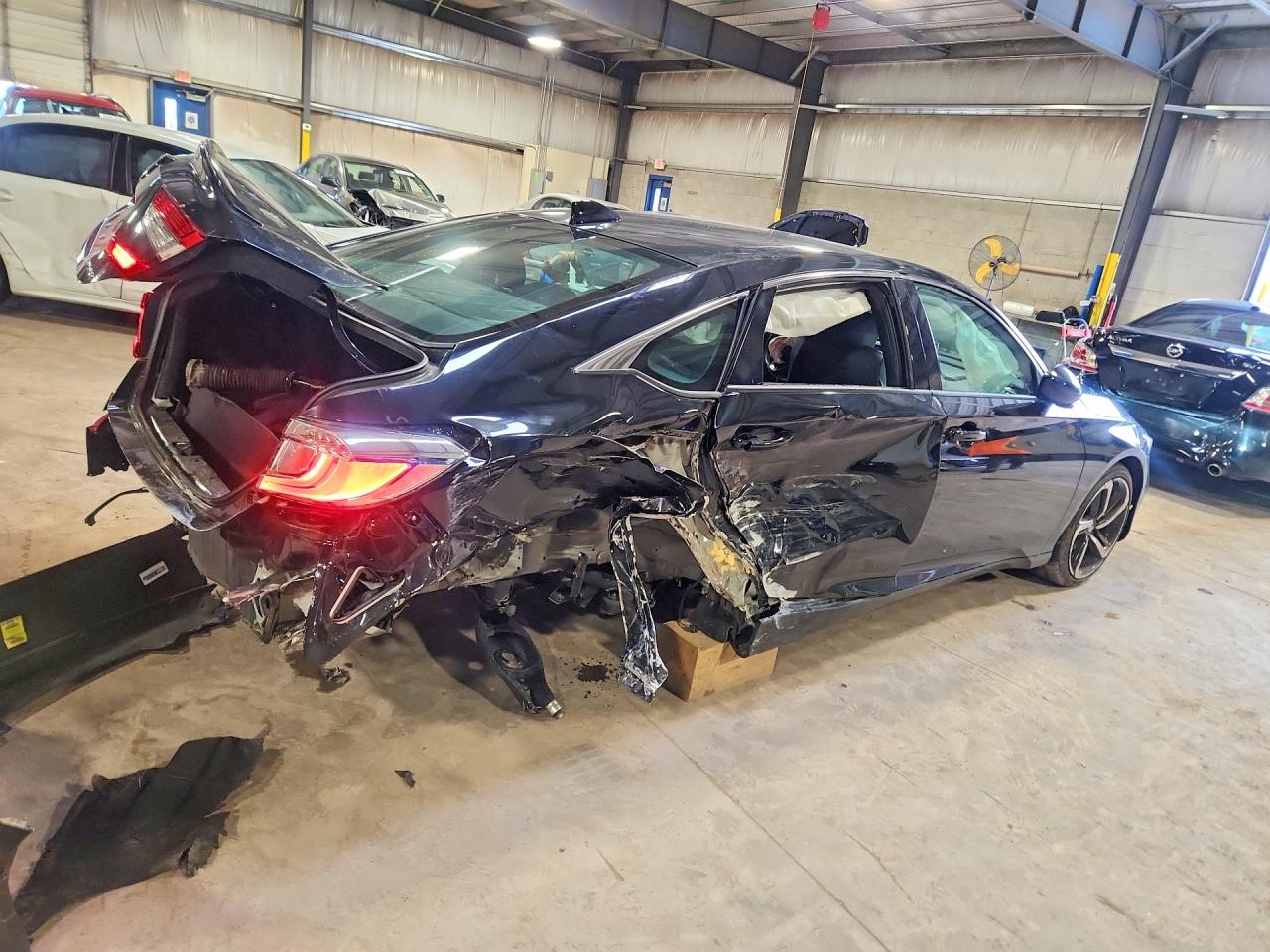 2021 HONDA ACCORD