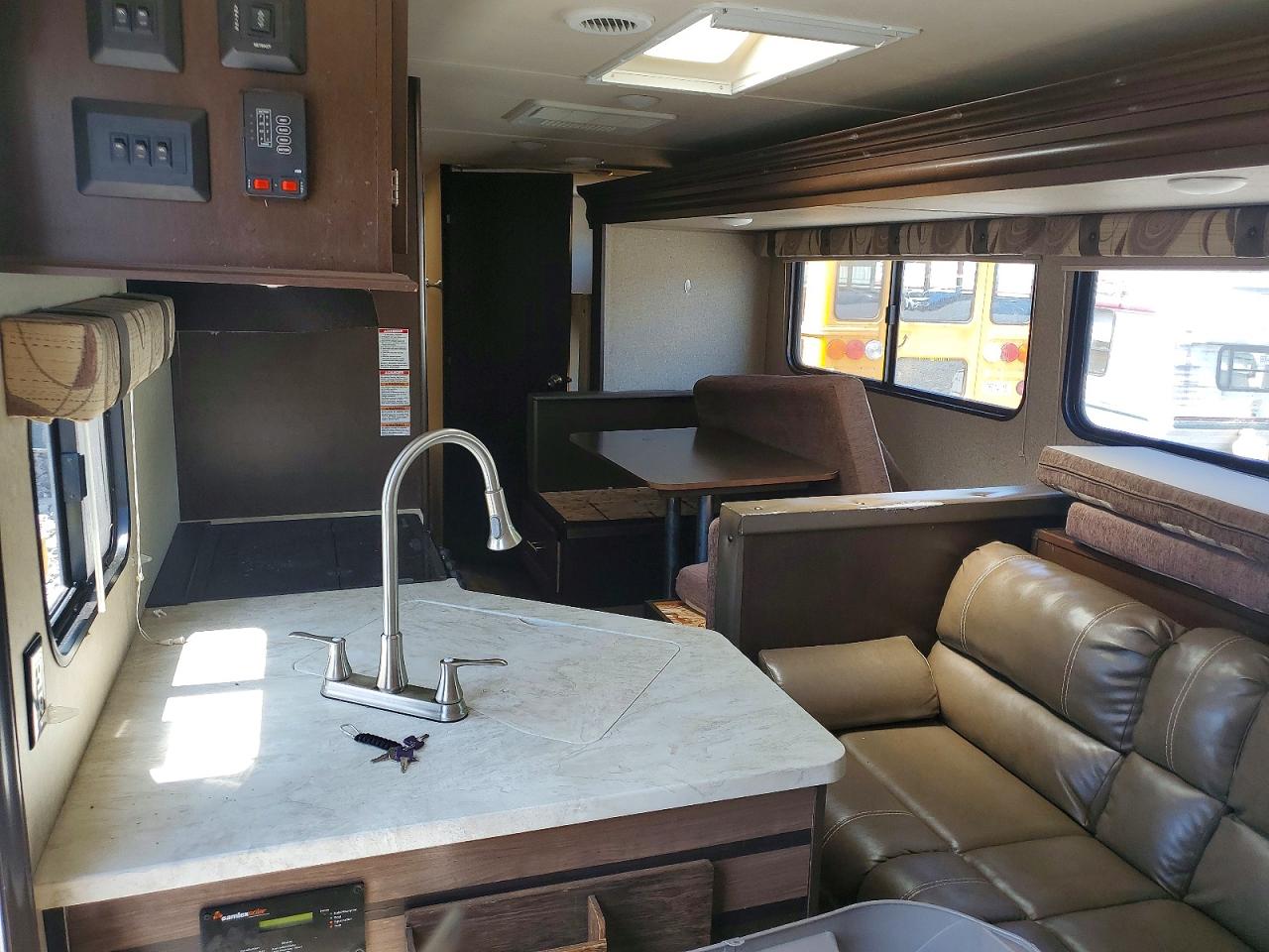 2016 FRRV TRAILER