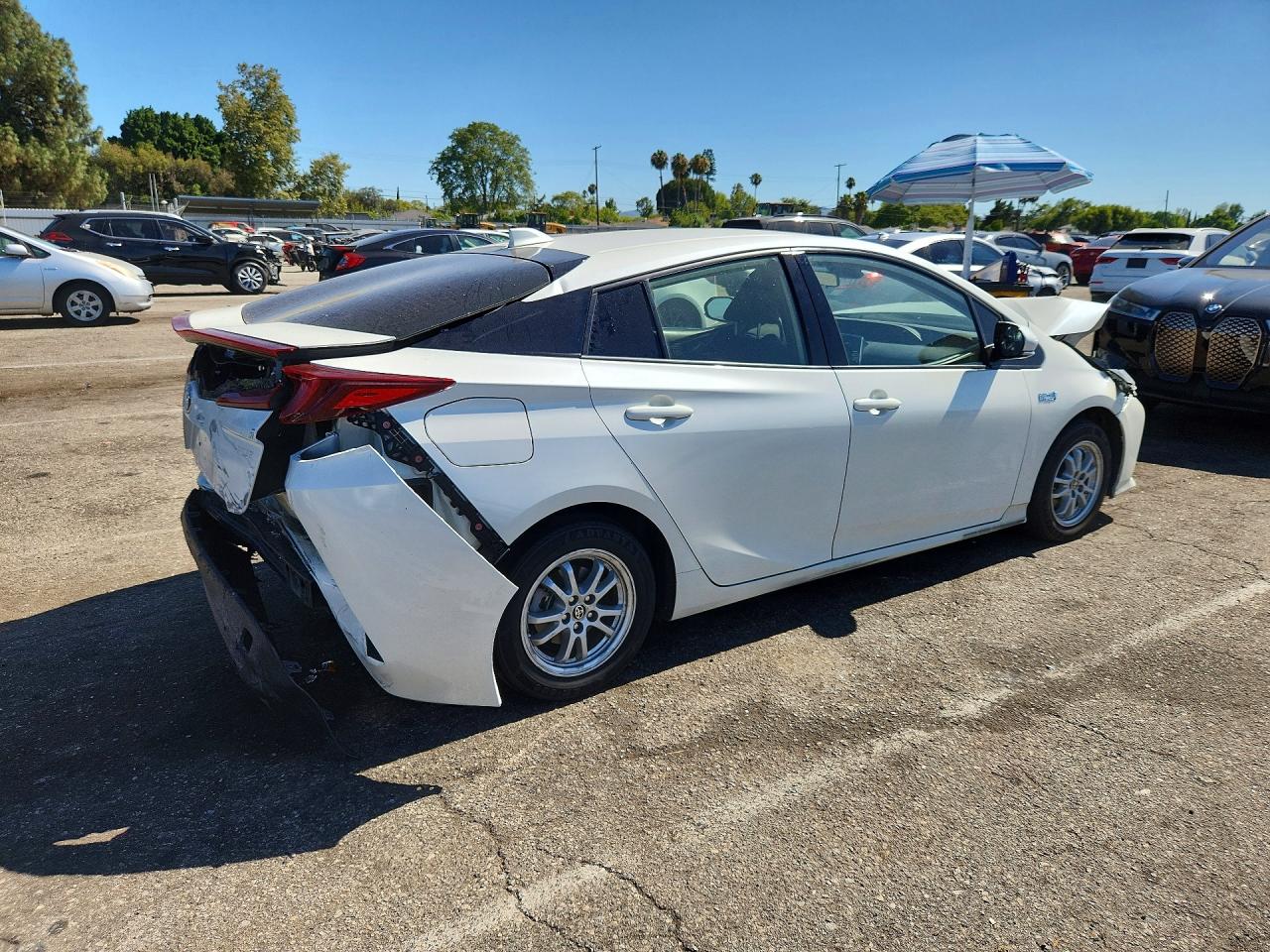 2020 TOYOTA PRIUS