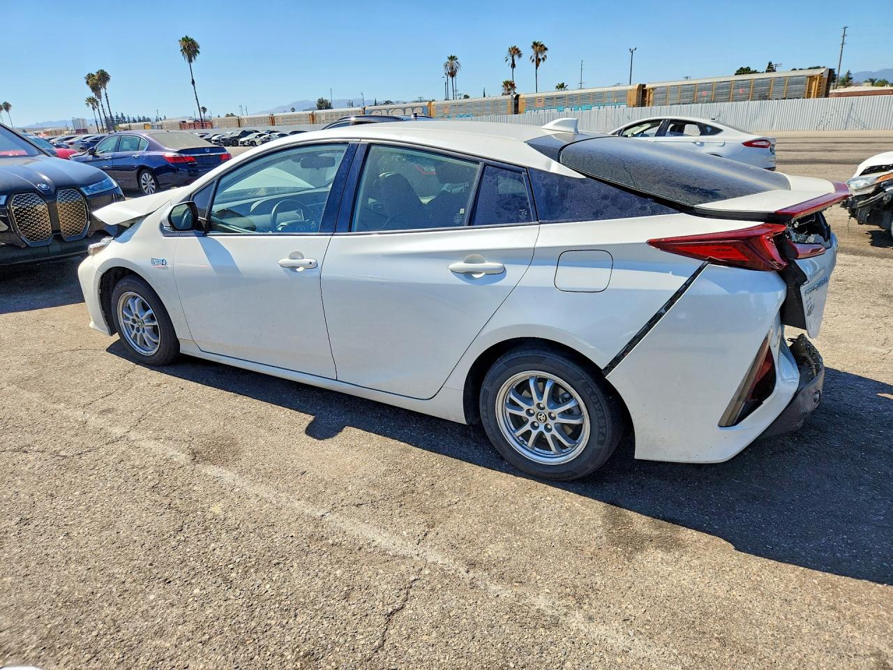 2020 TOYOTA PRIUS