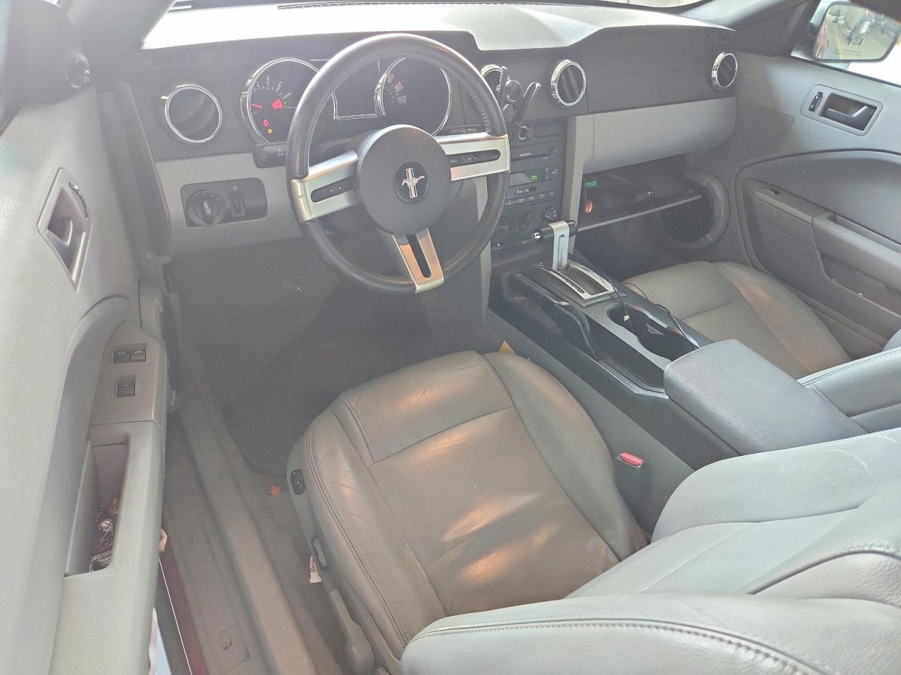 2006 FORD MUSTANG