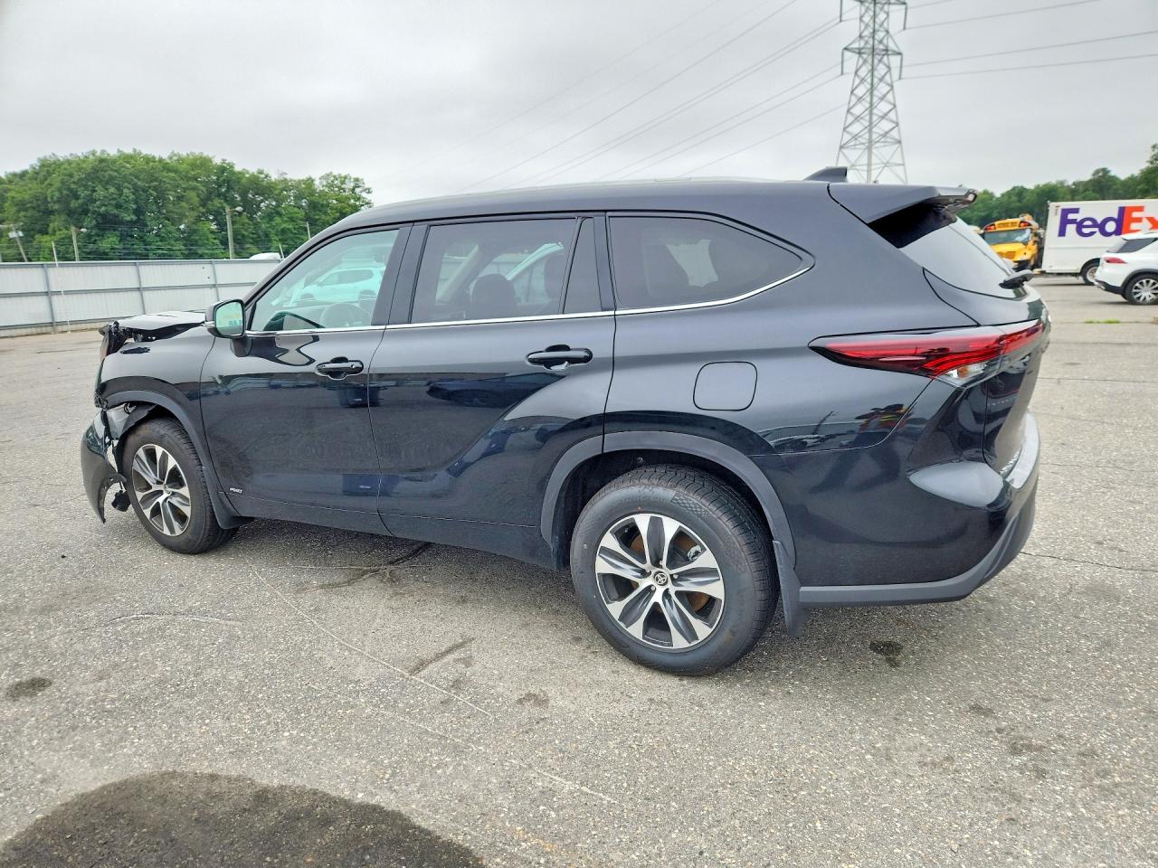 2026 TOYOTA HIGHLANDER