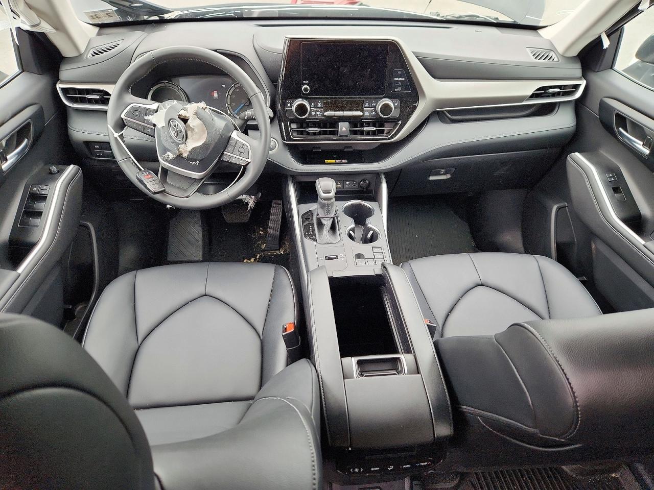 2026 TOYOTA HIGHLANDER