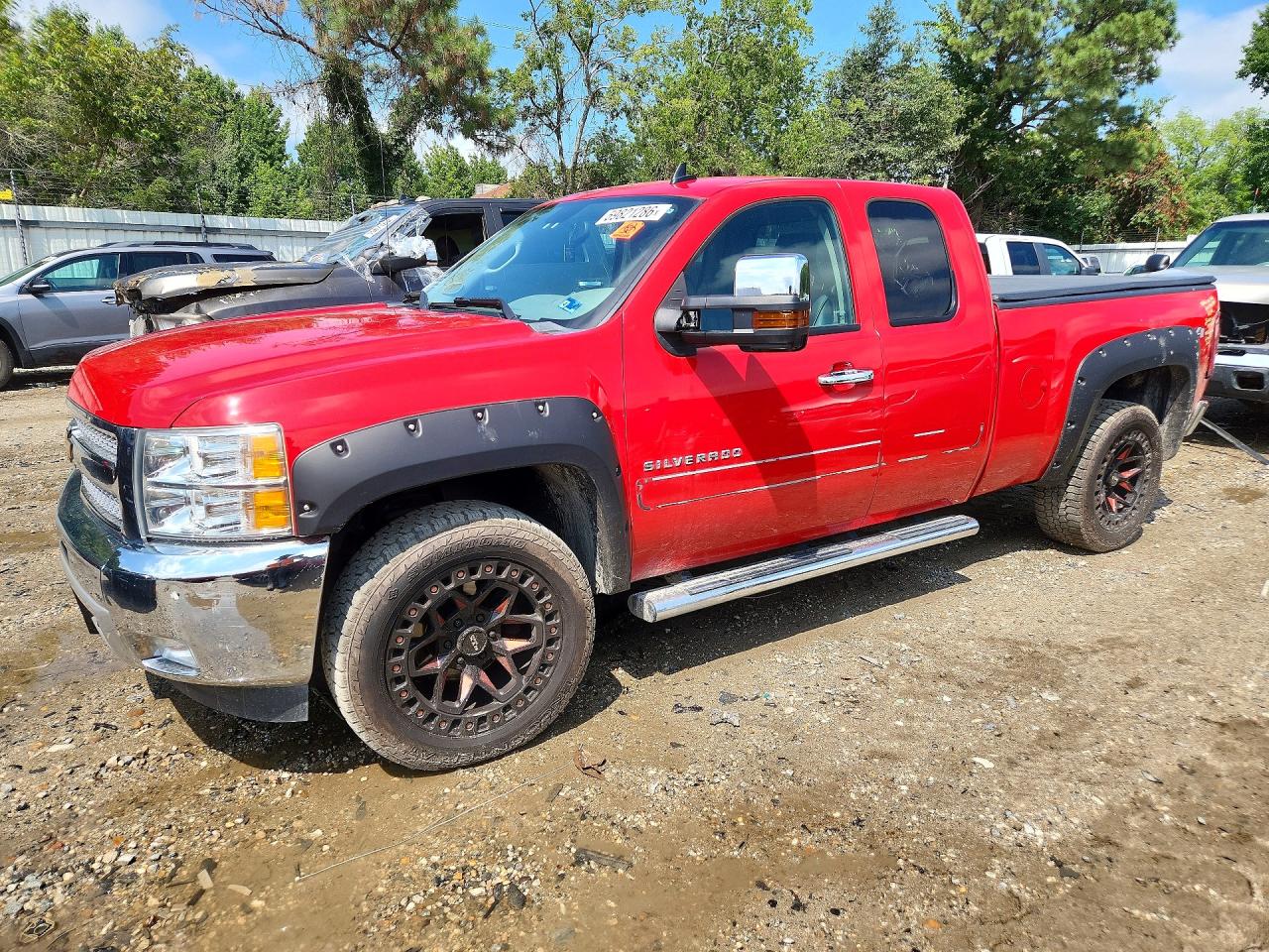 2013 CHEVROLET SILVERADO