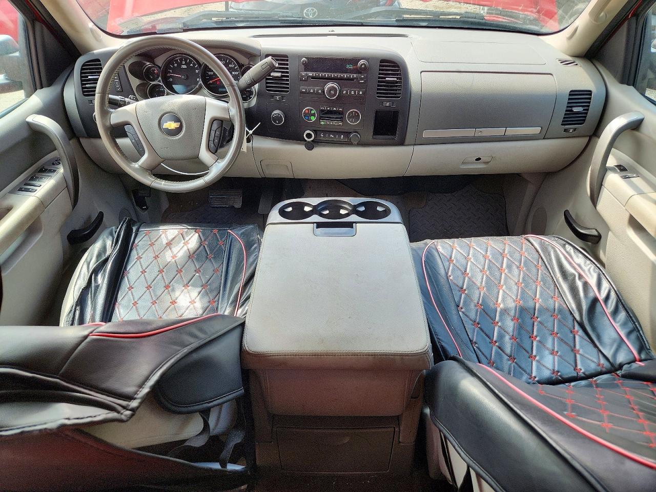2013 CHEVROLET SILVERADO