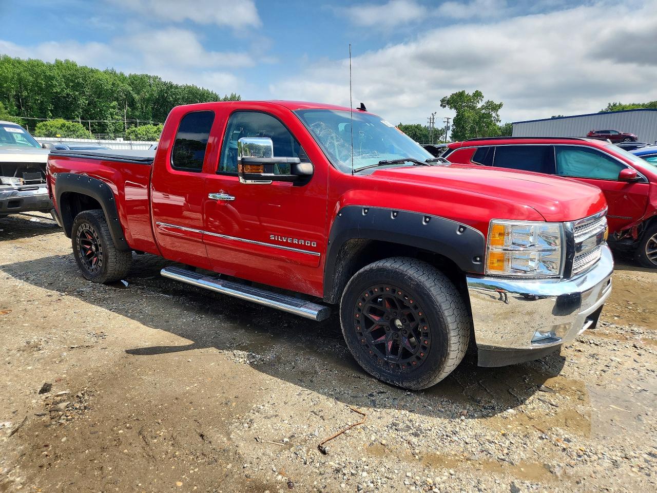 2013 CHEVROLET SILVERADO
