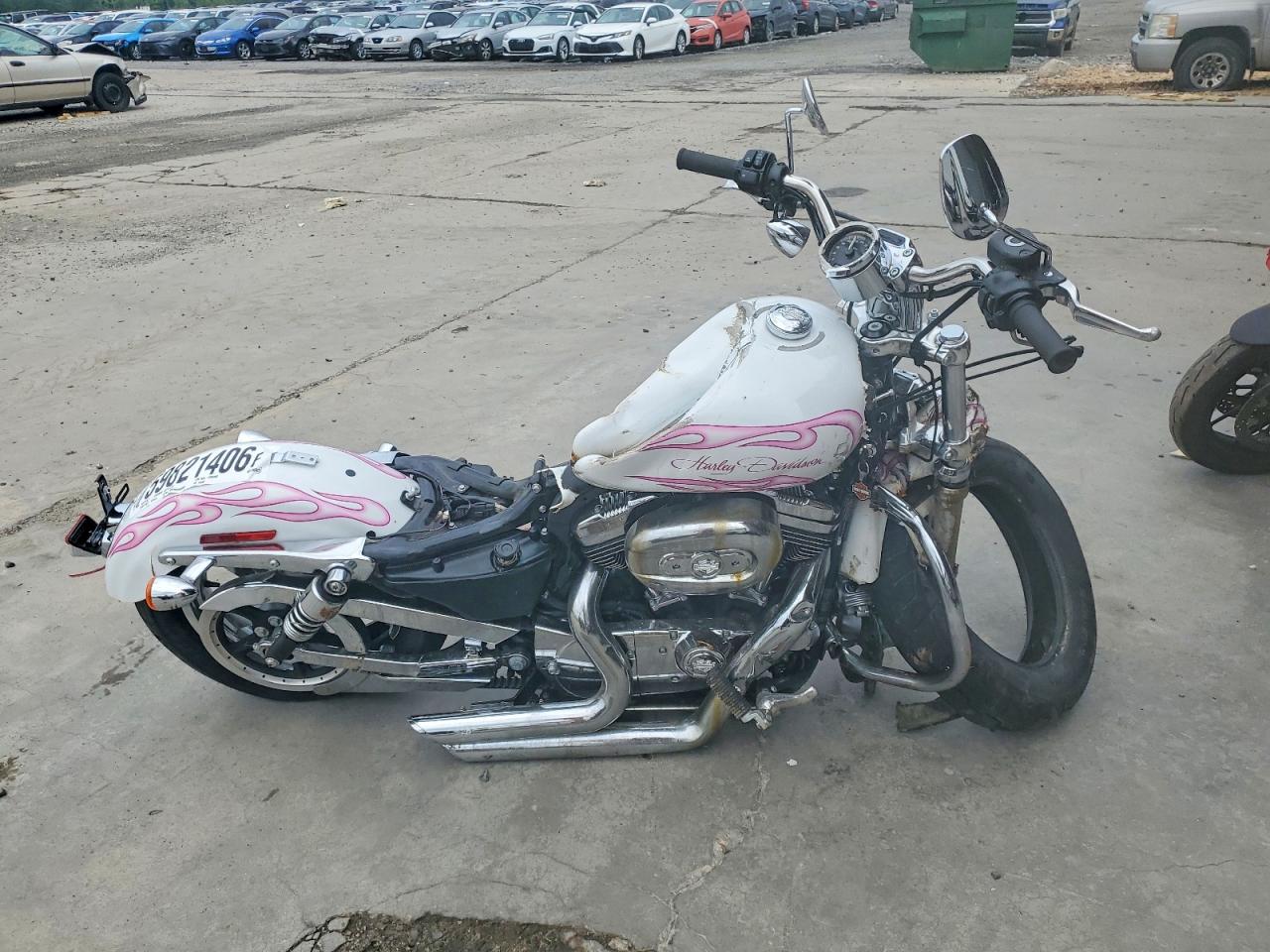 2011 HARLEY-DAVIDSON XLH1200 CP