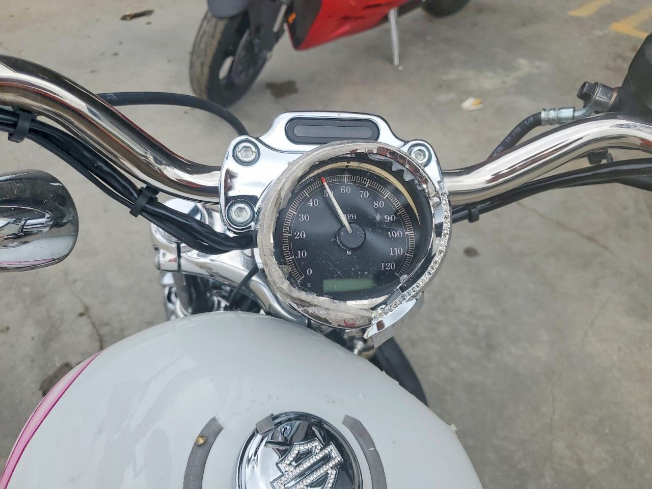 2011 HARLEY-DAVIDSON XLH1200 CP