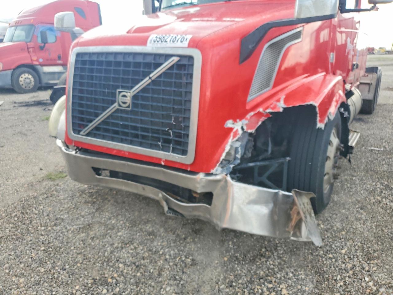 2014 VOLVO VN