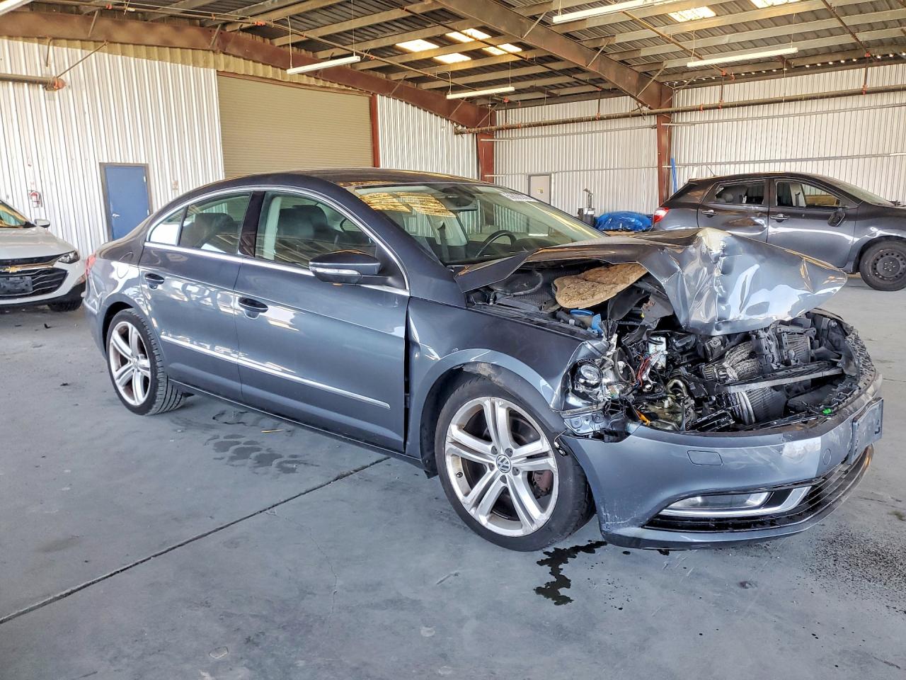2013 VOLKSWAGEN CC