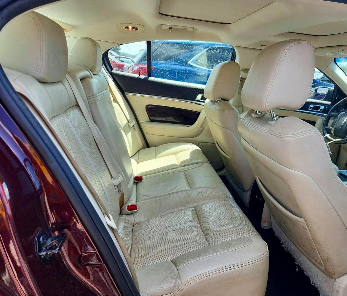 2011 LINCOLN MKS