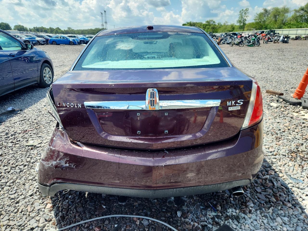 2011 LINCOLN MKS