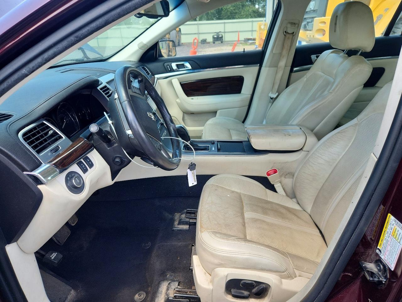 2011 LINCOLN MKS