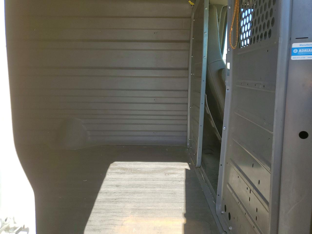 2018 CHEVROLET EXPRESS 25