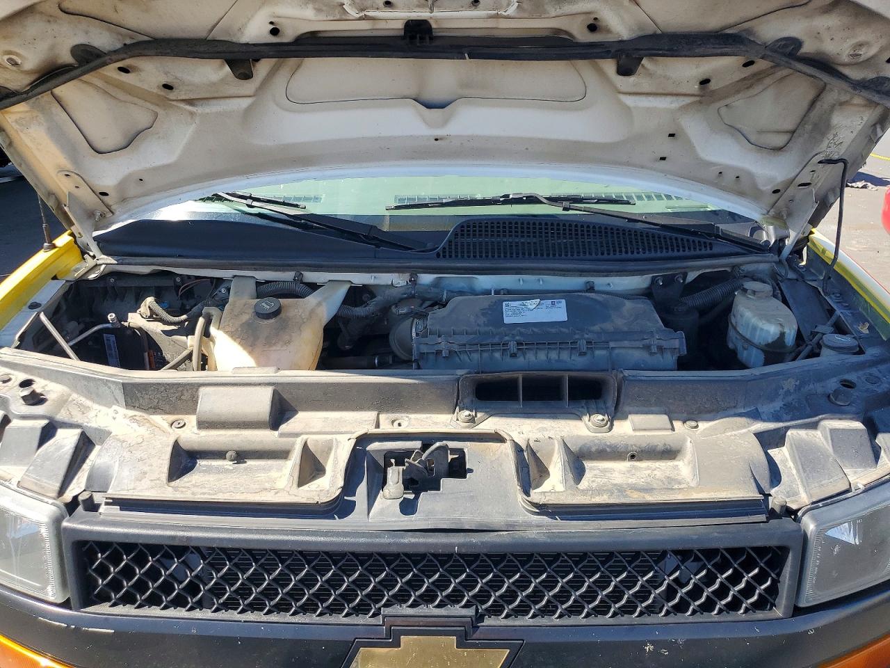 2018 CHEVROLET EXPRESS 25