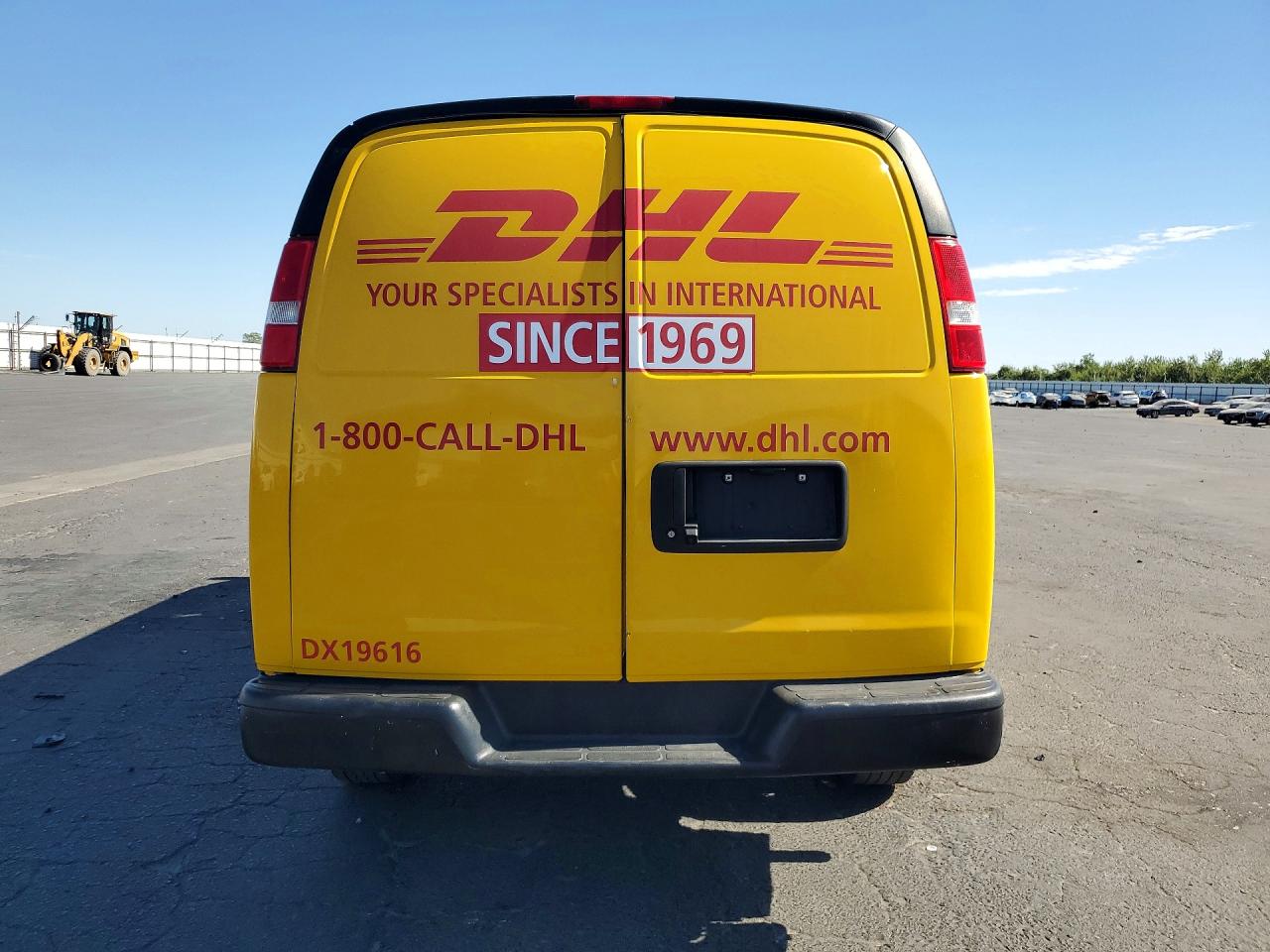 2018 CHEVROLET EXPRESS 25