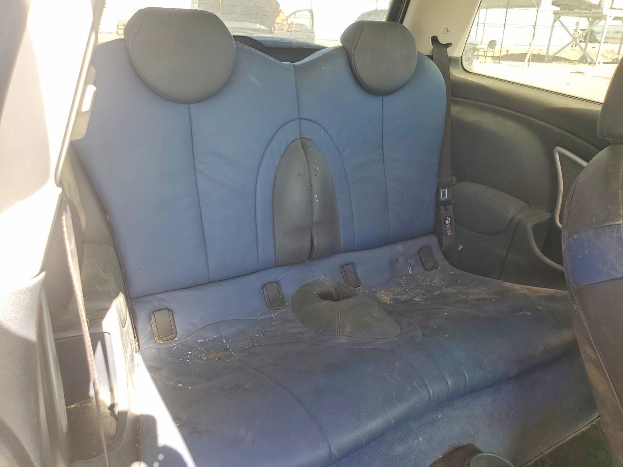 2004 MINI COOPER
