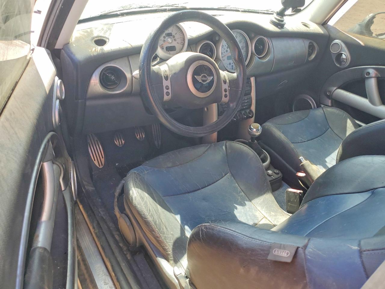 2004 MINI COOPER