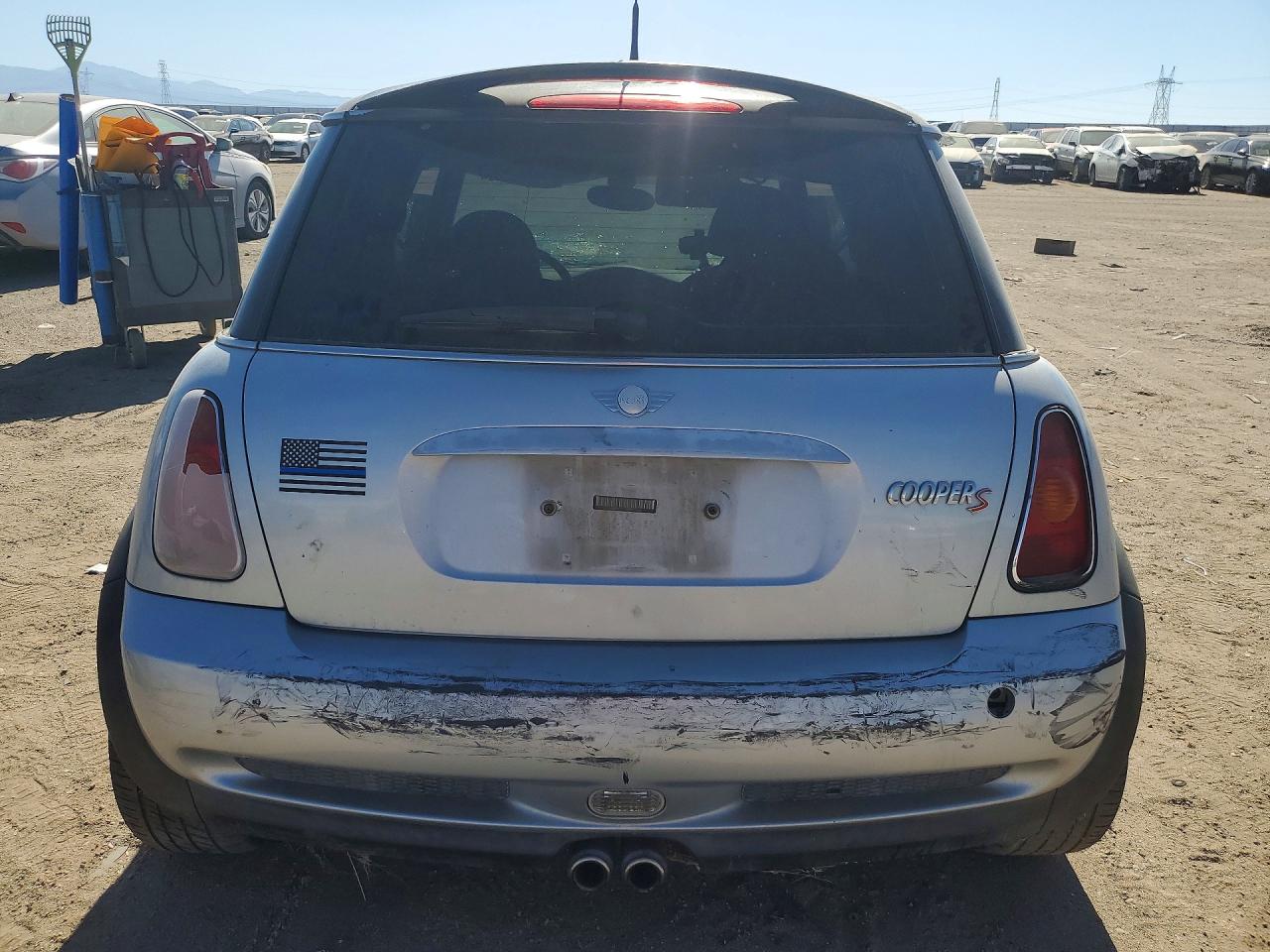 2004 MINI COOPER