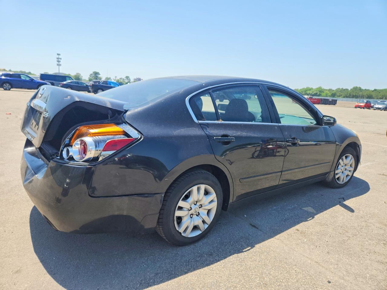 2010 NISSAN ALTIMA