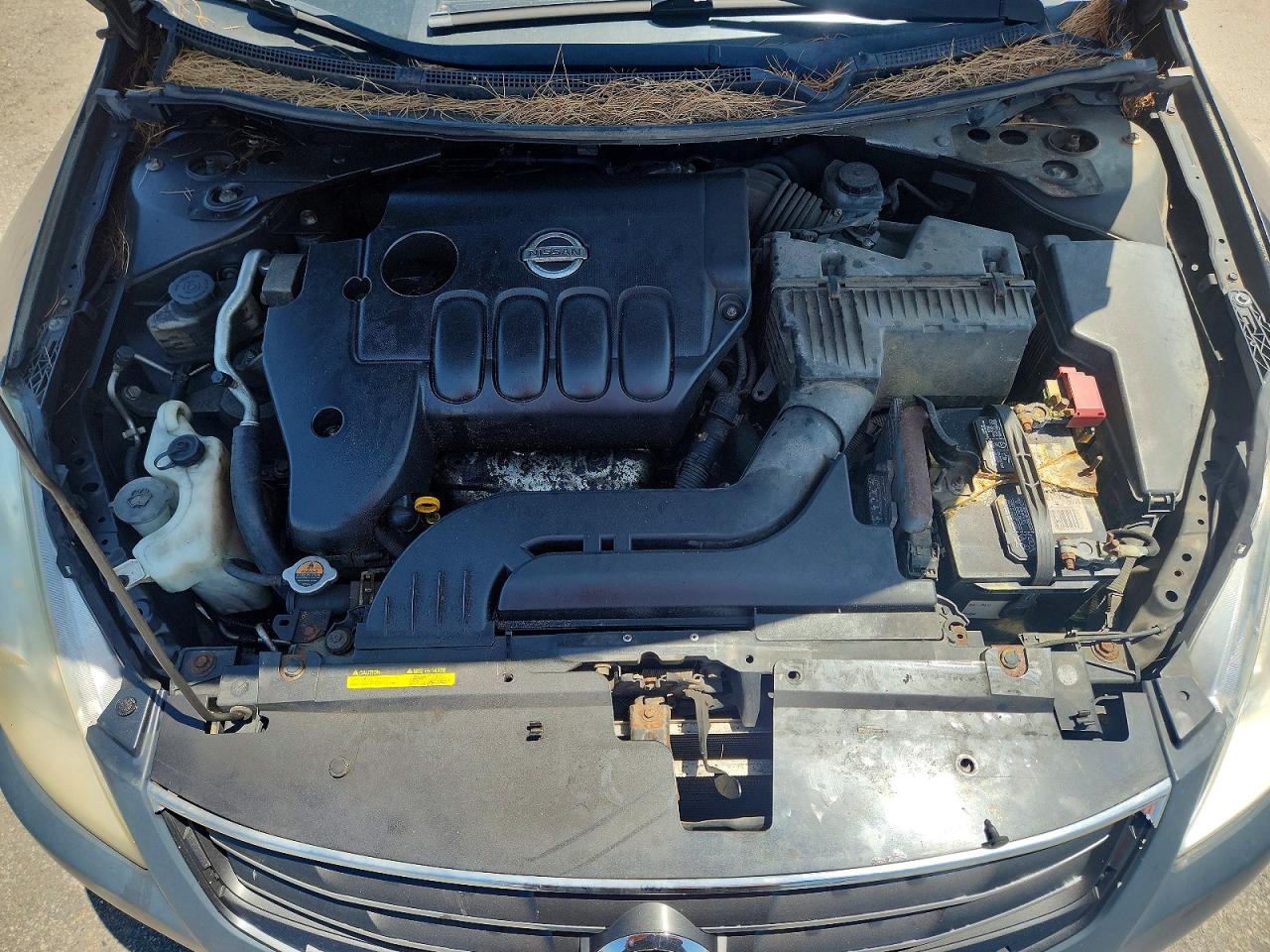 2010 NISSAN ALTIMA
