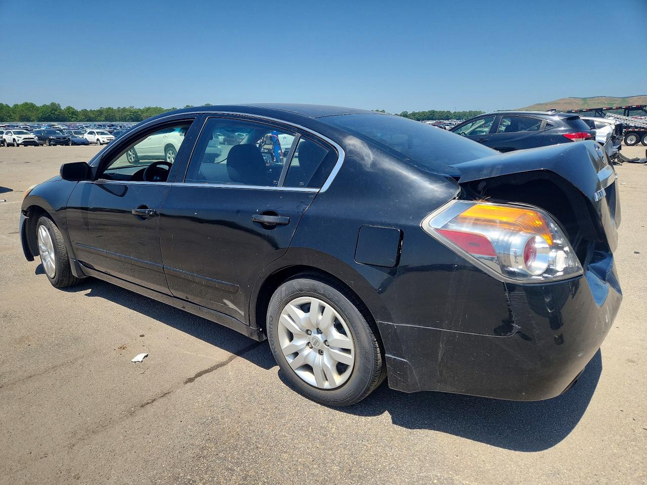 2010 NISSAN ALTIMA