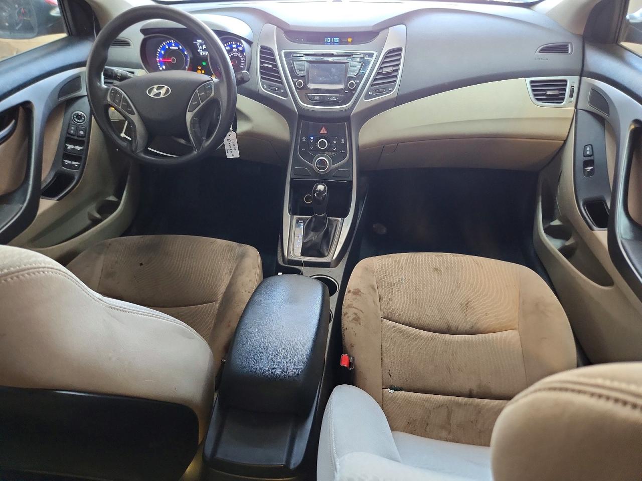 2016 HYUNDAI ELANTRA