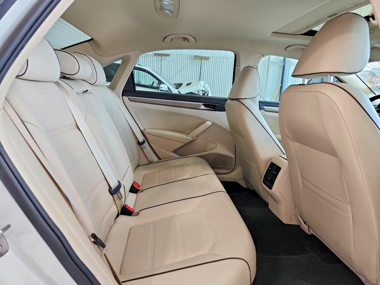 2018 VOLKSWAGEN PASSAT