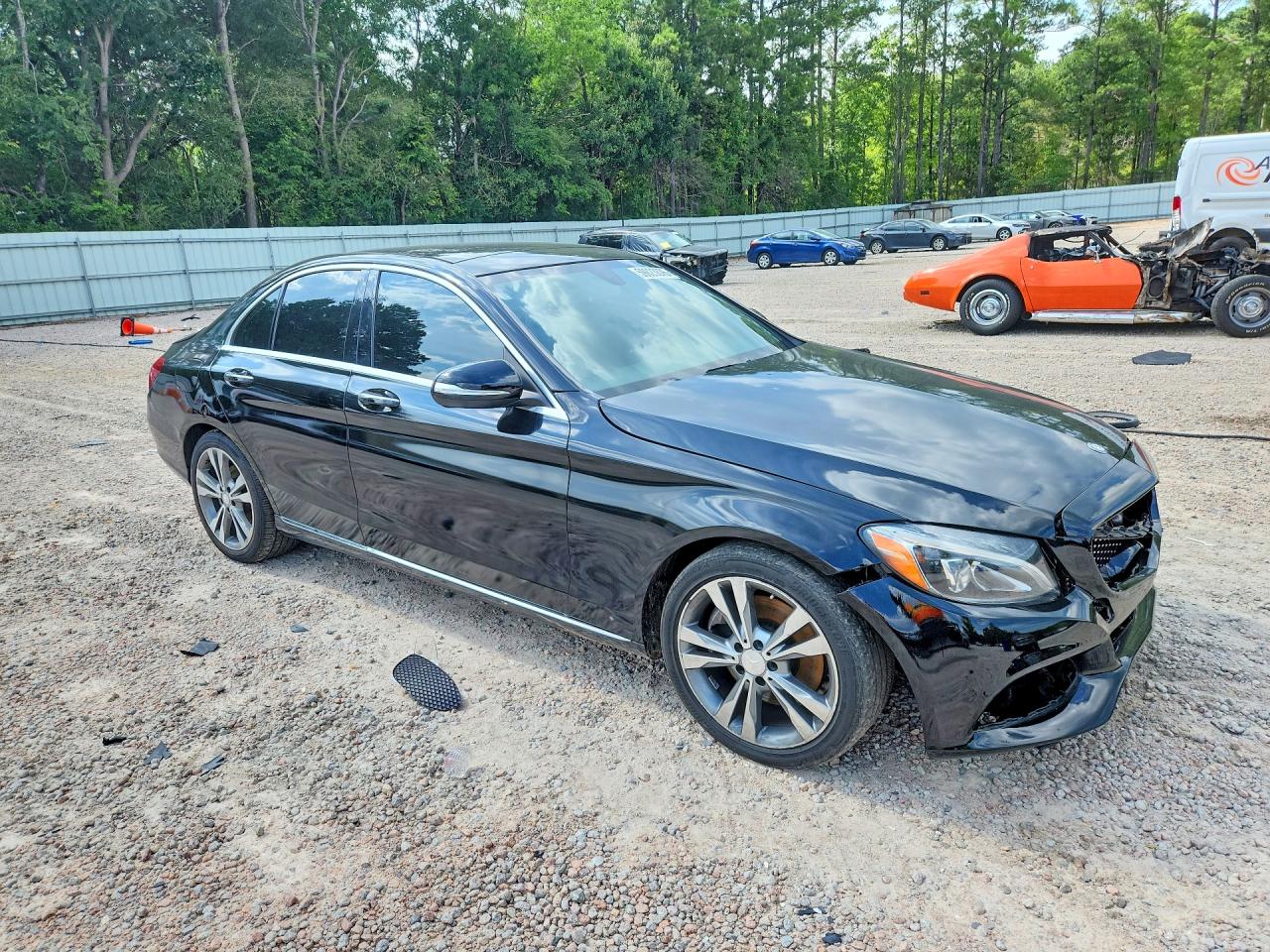 2015 MERCEDES-BENZ C-CLASS