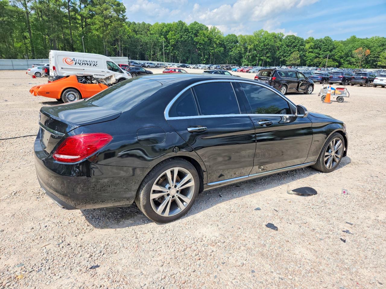 2015 MERCEDES-BENZ C-CLASS