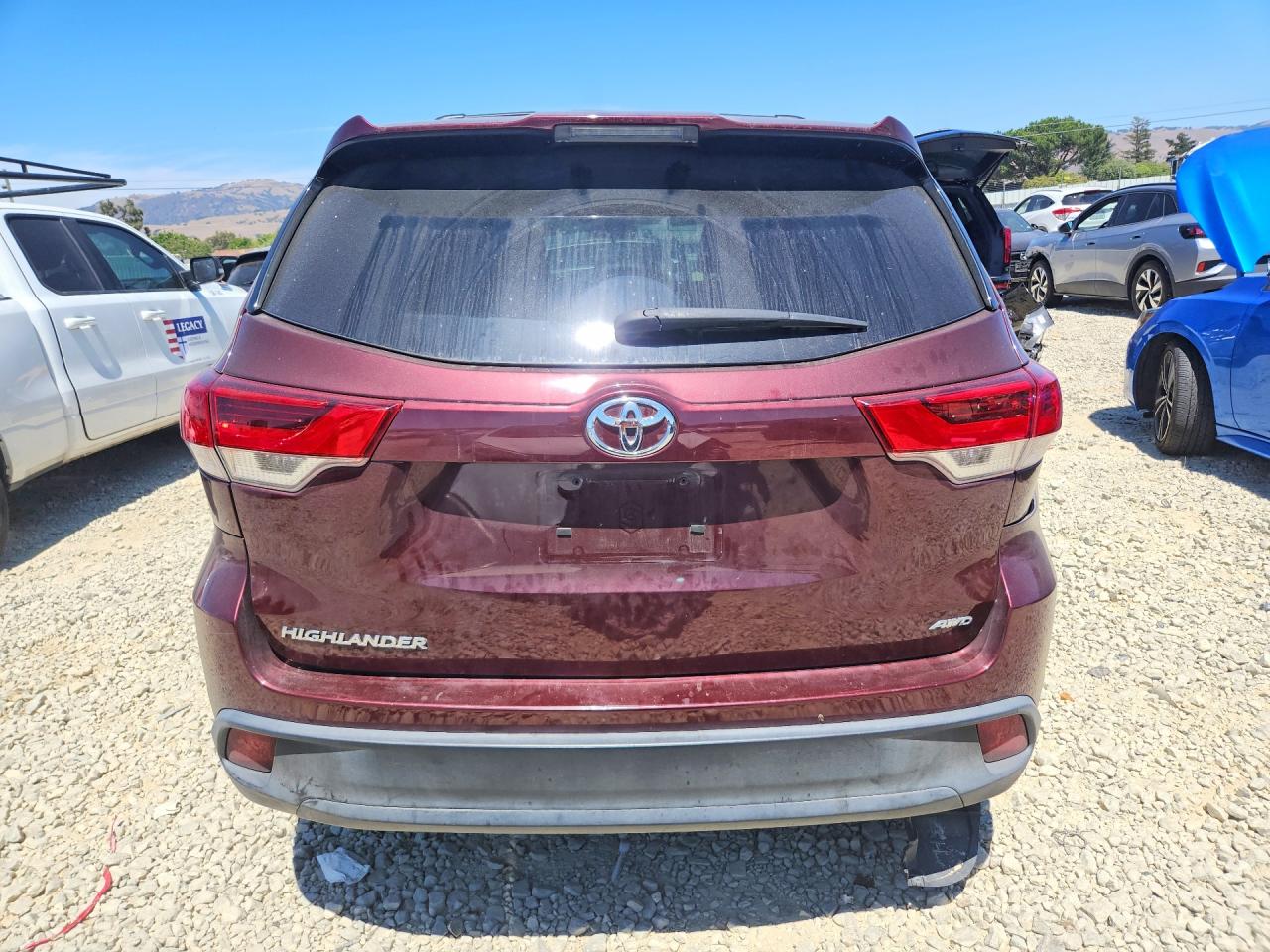 2019 TOYOTA HIGHLANDER