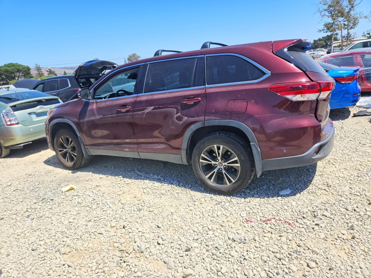 2019 TOYOTA HIGHLANDER
