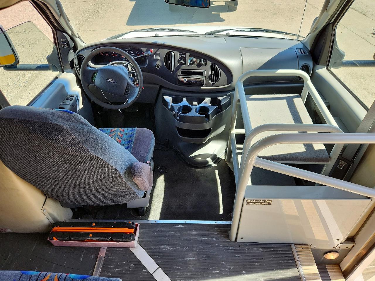 2008 FORD ECONOLINE