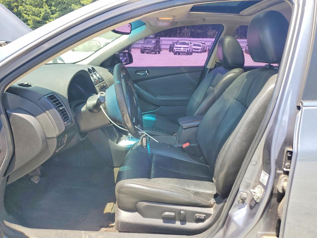 2011 NISSAN ALTIMA