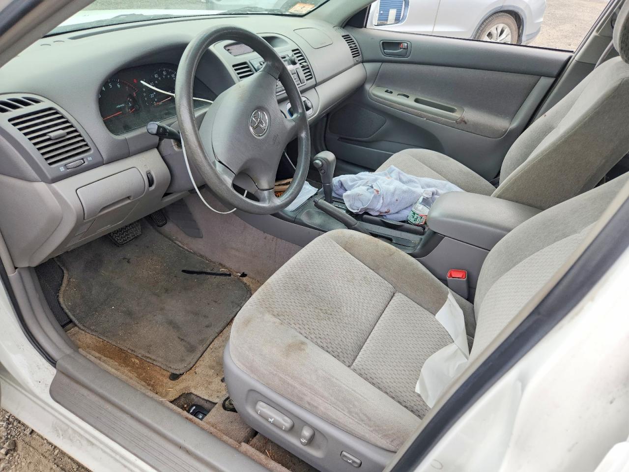 2004 TOYOTA CAMRY