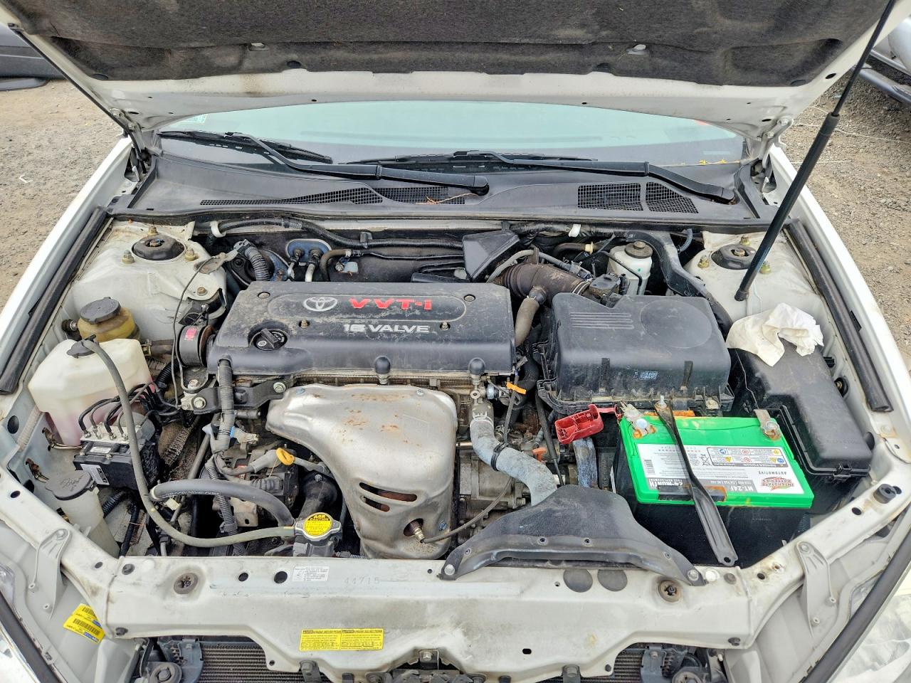 2004 TOYOTA CAMRY