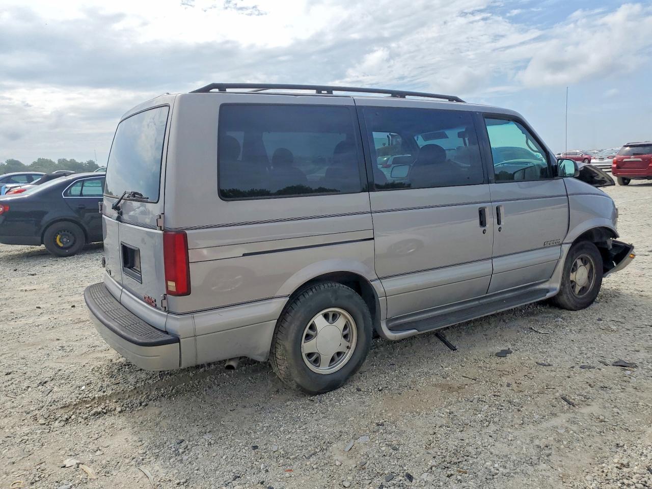 2000 GMC SAFARI
