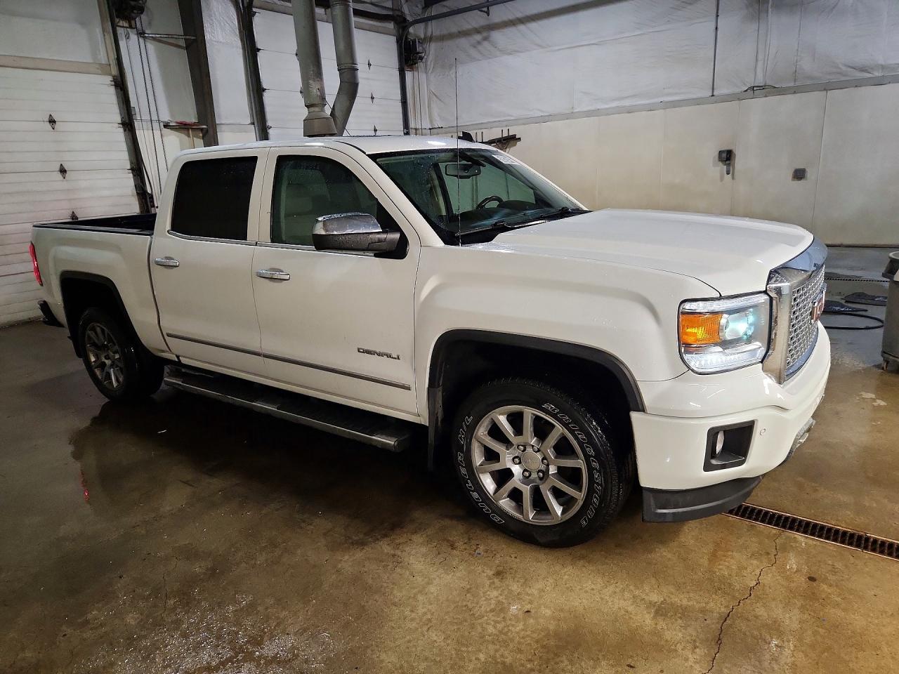2014 GMC SIERRA