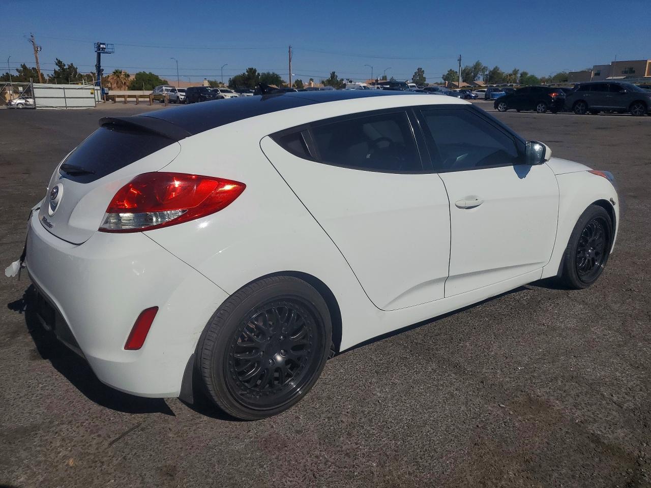 2013 HYUNDAI VELOSTER