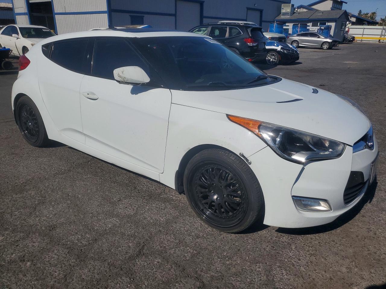 2013 HYUNDAI VELOSTER