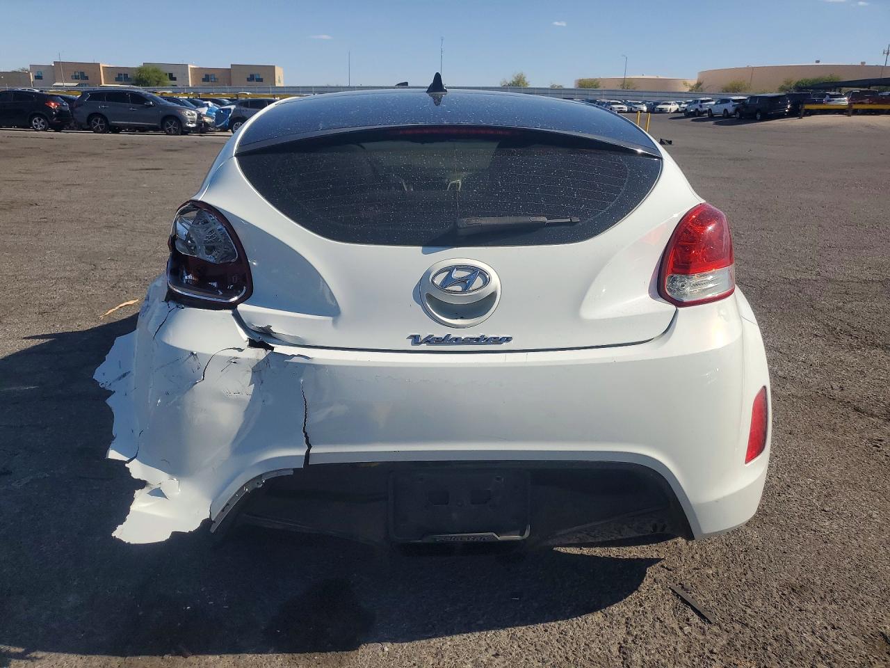 2013 HYUNDAI VELOSTER