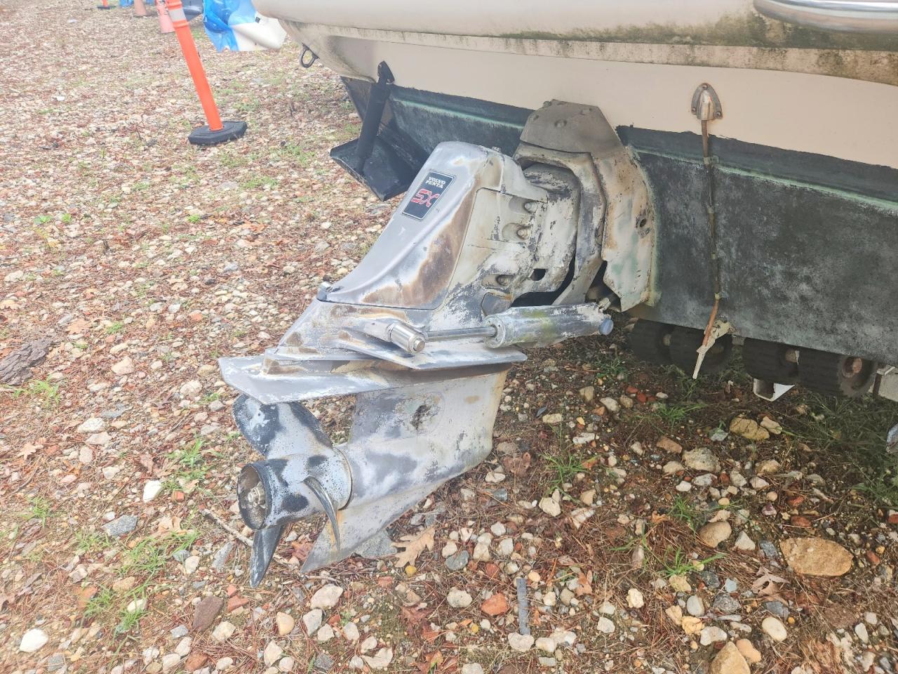 2001 MONTANA Boat