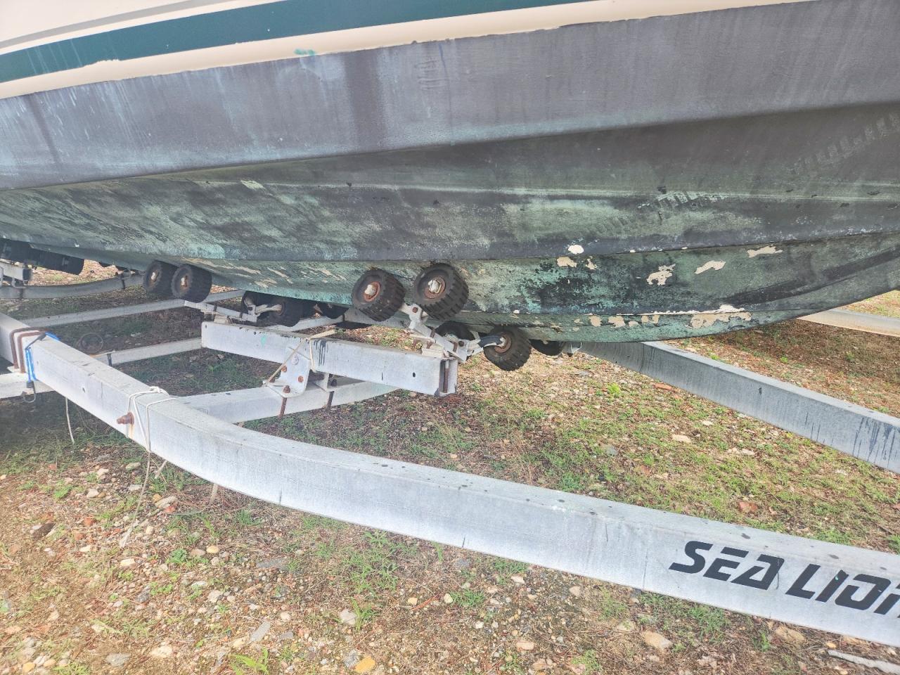 2001 MONTANA Boat