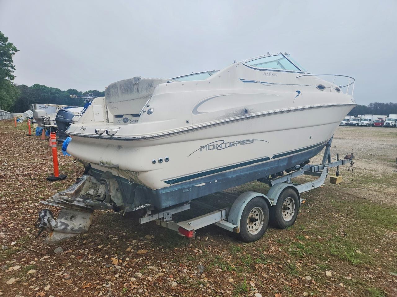 2001 MONTANA Boat