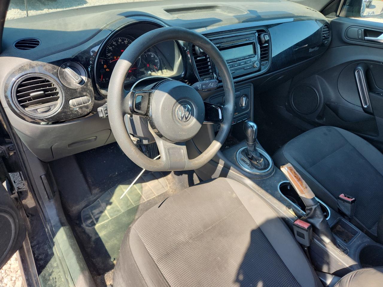 2012 VOLKSWAGEN BEETLE