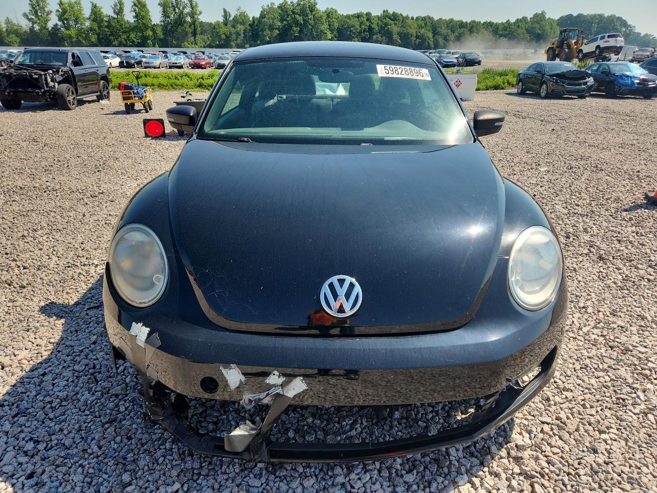 2012 VOLKSWAGEN BEETLE
