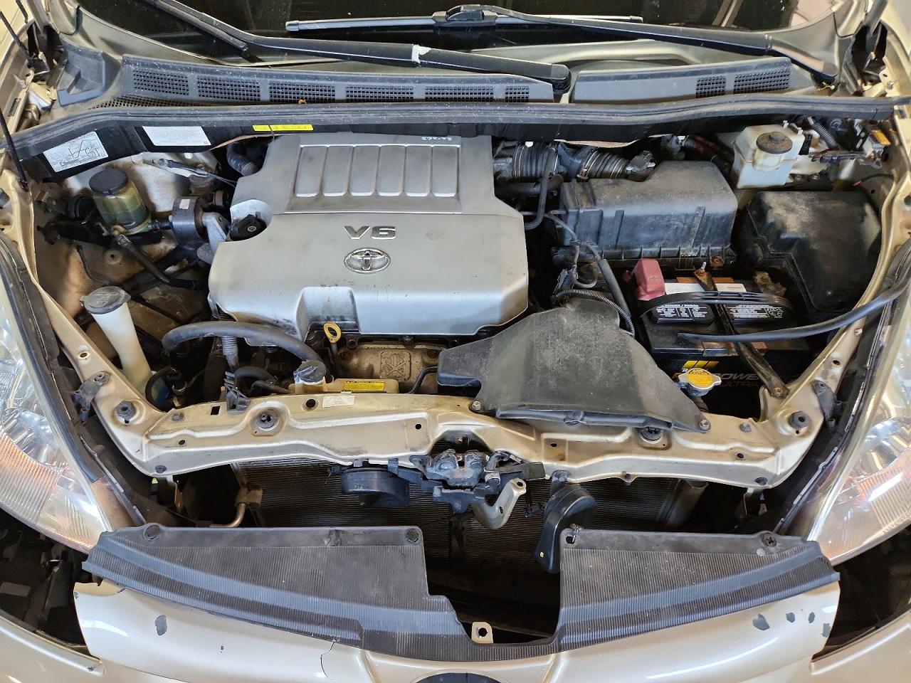 2007 TOYOTA SIENNA