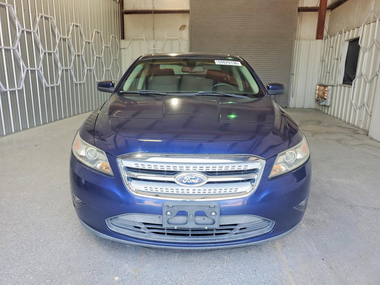 2011 FORD TAURUS