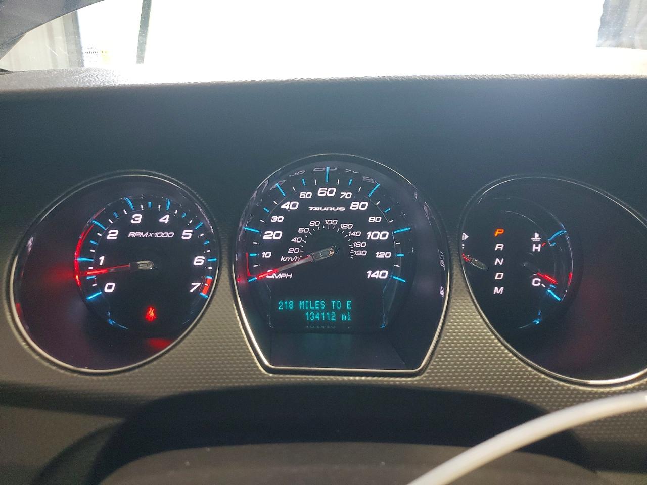 2011 FORD TAURUS