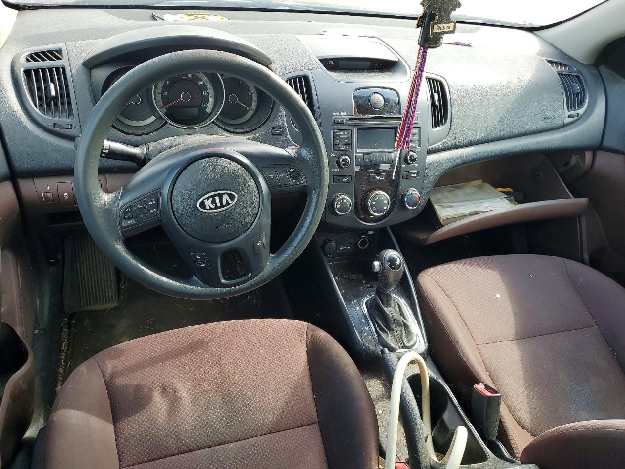 2011 KIA FORTE